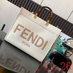 フェンディバッグ コピー